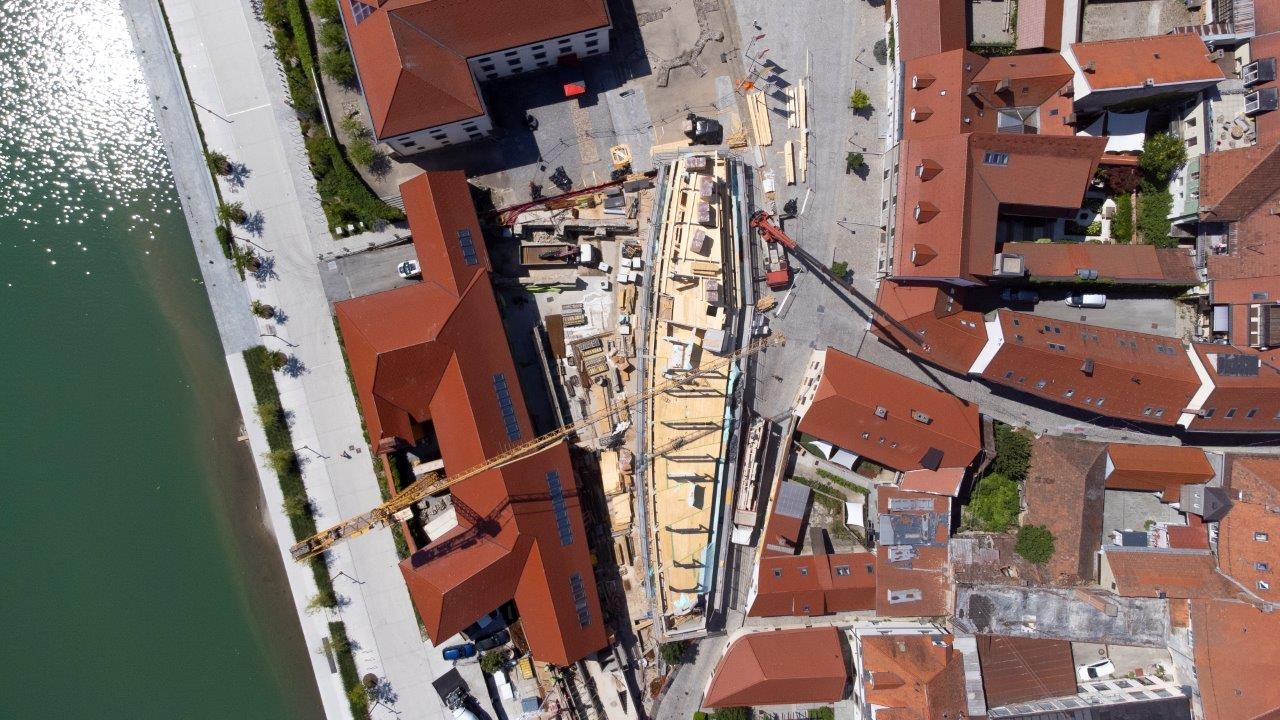 Stilles Hotel Vojašniški Trg 19